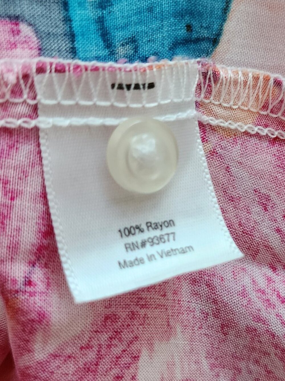St John's Bay Ladies Tee, Size L - Picture 6 of 6